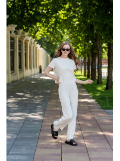Костюм женский молочный 2180 additional