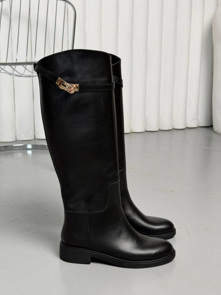 Сапоги женские кожаные черные на низком ходу