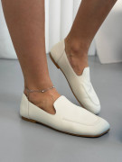 Жіночі молочні анатомічні шкіряні лофери 7800